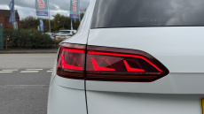 Volkswagen Touareg 3.0 V6 TDI 4Motion Black Edition 5dr Tip Auto Diesel Estate